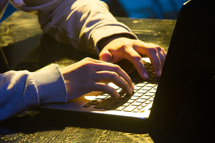 tampa-criminal-defense-attorney-computer-sex-crimes.jpg